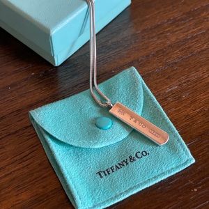 Tiffany necklace 1837 bar pendant